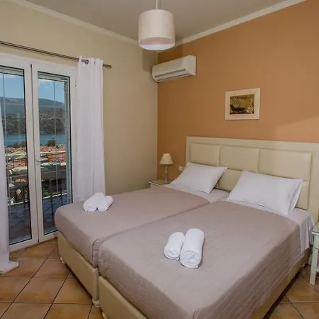 Dina Apartments Argostoli Exterior photo