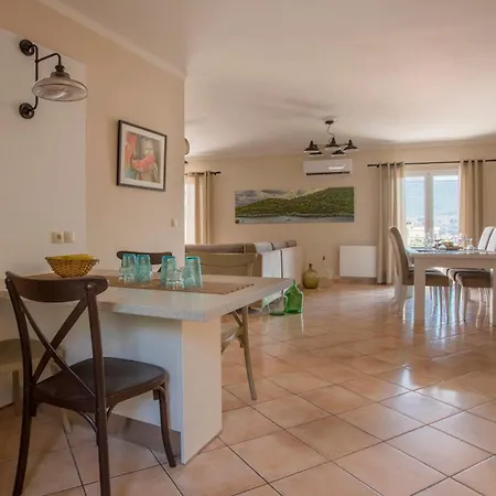 Dina Apartments Argostoli Exterior photo